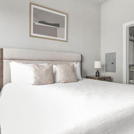 Landing Modern Apartment With Amazing Amenities Austin Exterior foto